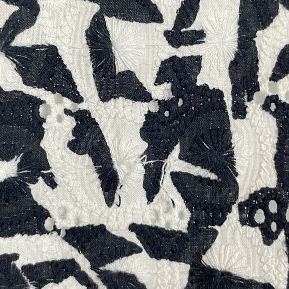 Theory White Black Sleeveless Textured Eyelet Fit Flare Shift Dress Size 0 - Picture 10 of 10